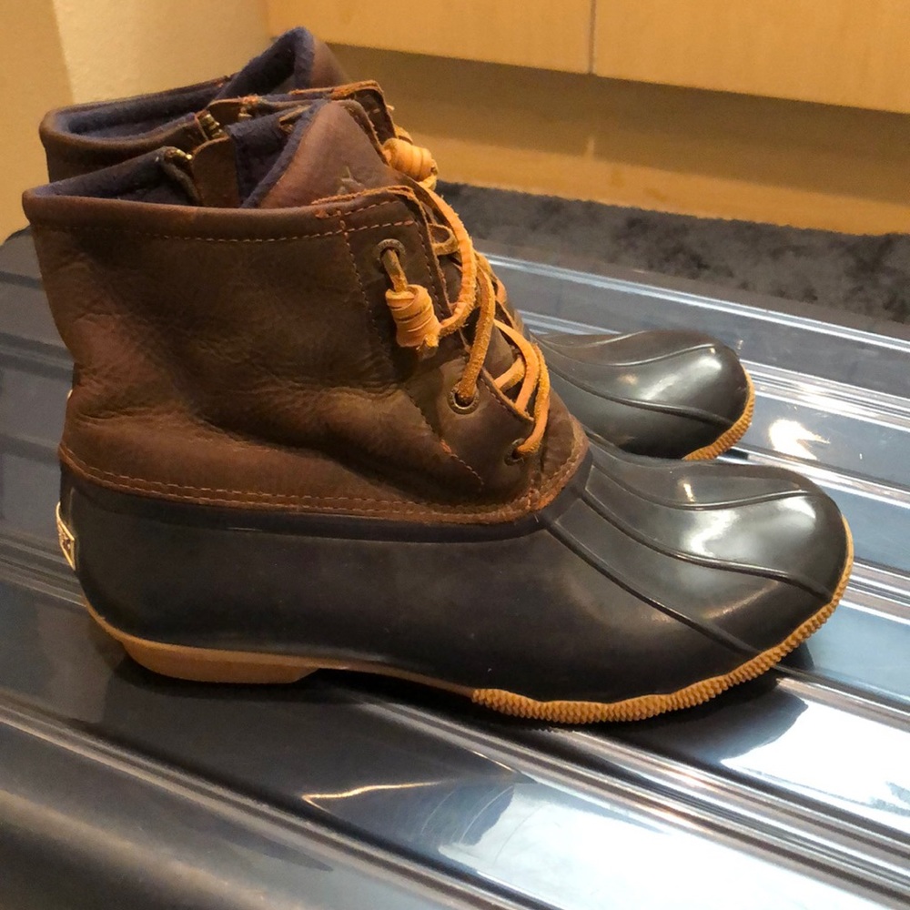 Sperry rain boots